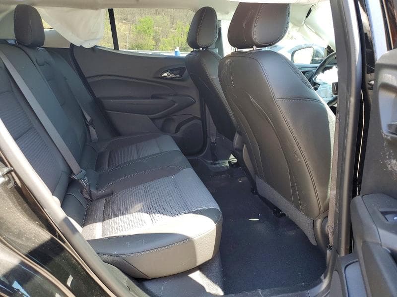 2025 CHEVROLET TRAX 1LT 11
