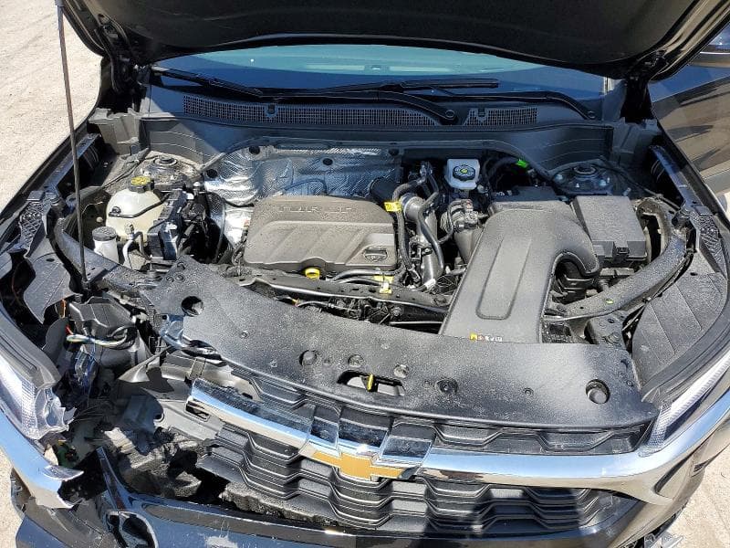 2025 CHEVROLET TRAX 1LT 12