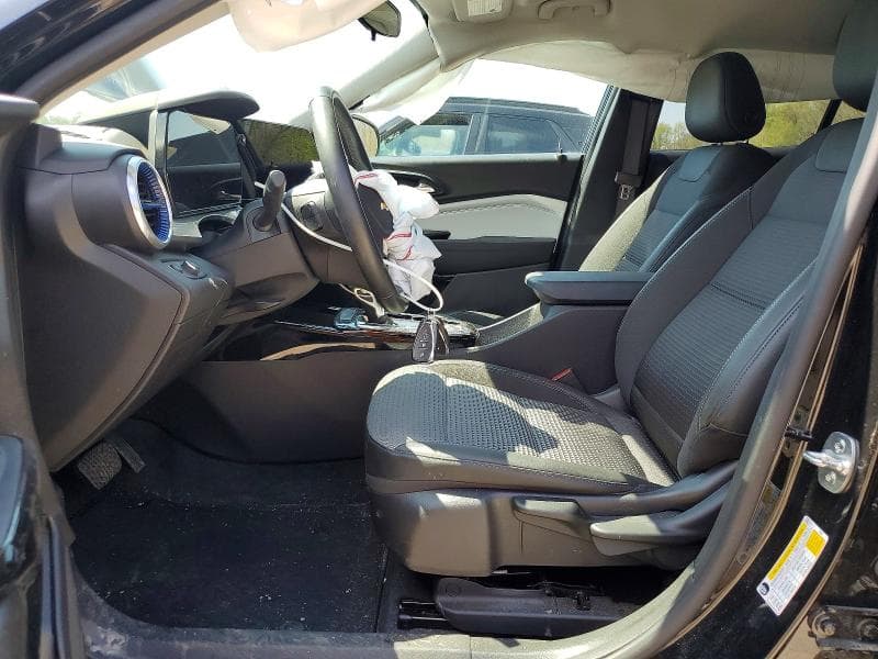 2025 CHEVROLET TRAX 1LT 7