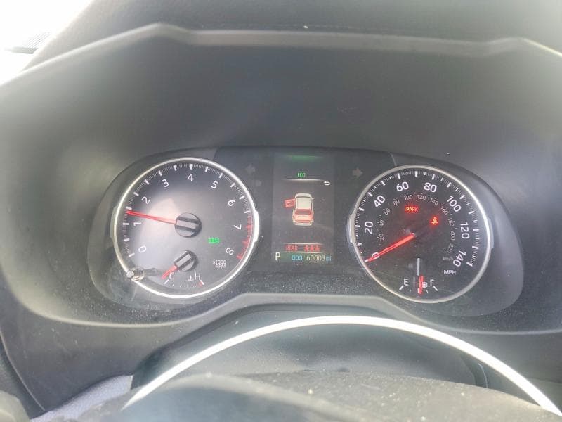2021 TOYOTA RAV4 LE LE 9