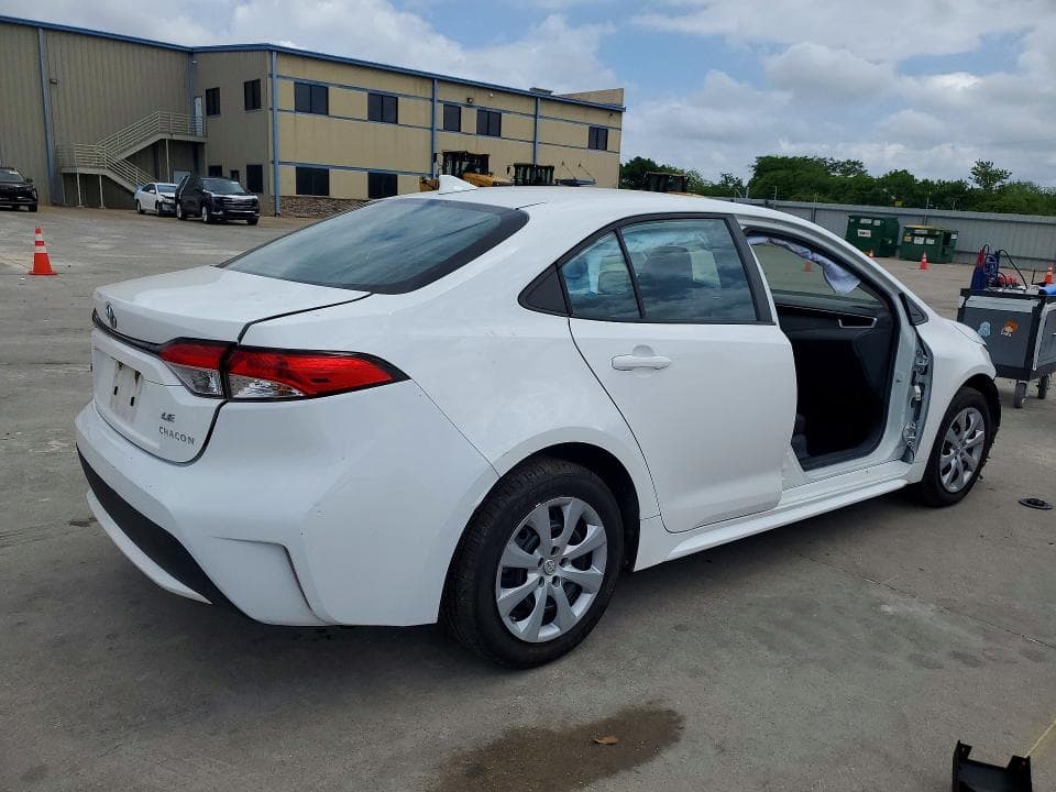 2021 TOYOTA COROLLA 3
