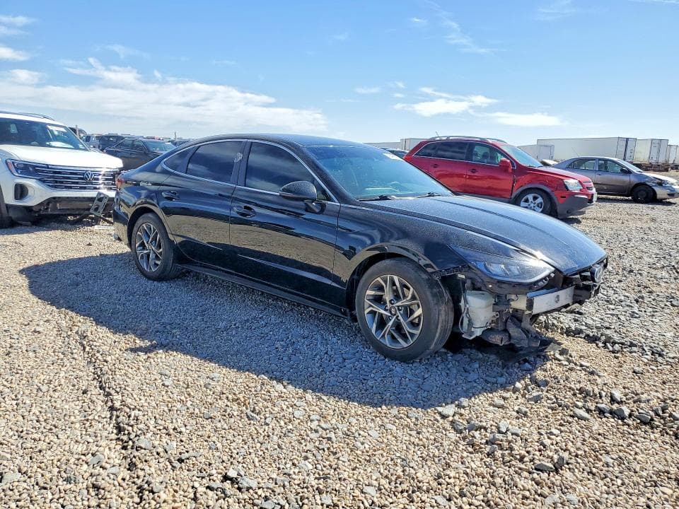 2023 HYUNDAI SONATA SEL 4
