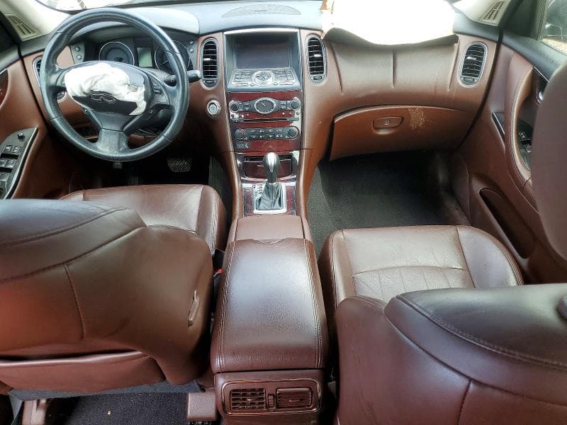 2017 INFINITI QX50 BASE 8