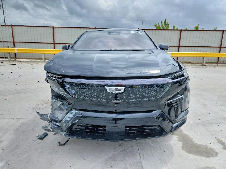2025 CADILLAC OPTIQ SPORT 5
