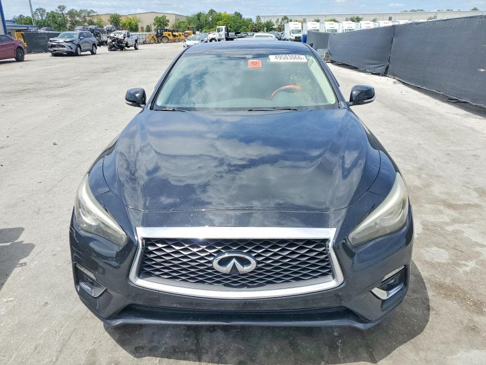 2018 INFINITI Q50 2.0T LUXE 5