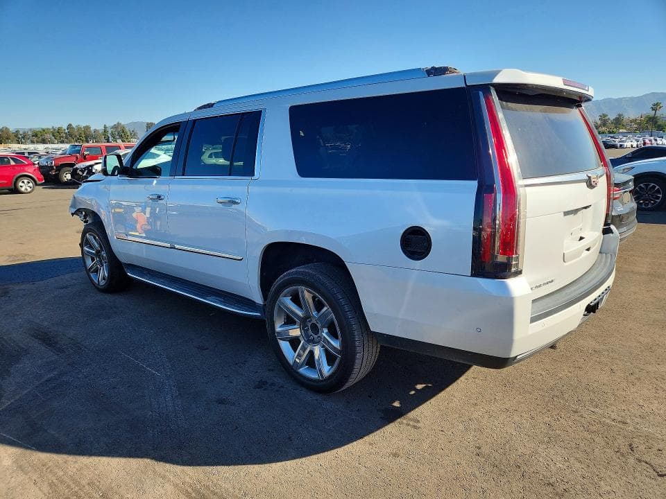 2018 CADILLAC ESCALADE 2