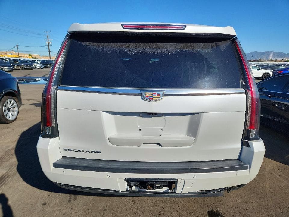 2018 CADILLAC ESCALADE 6