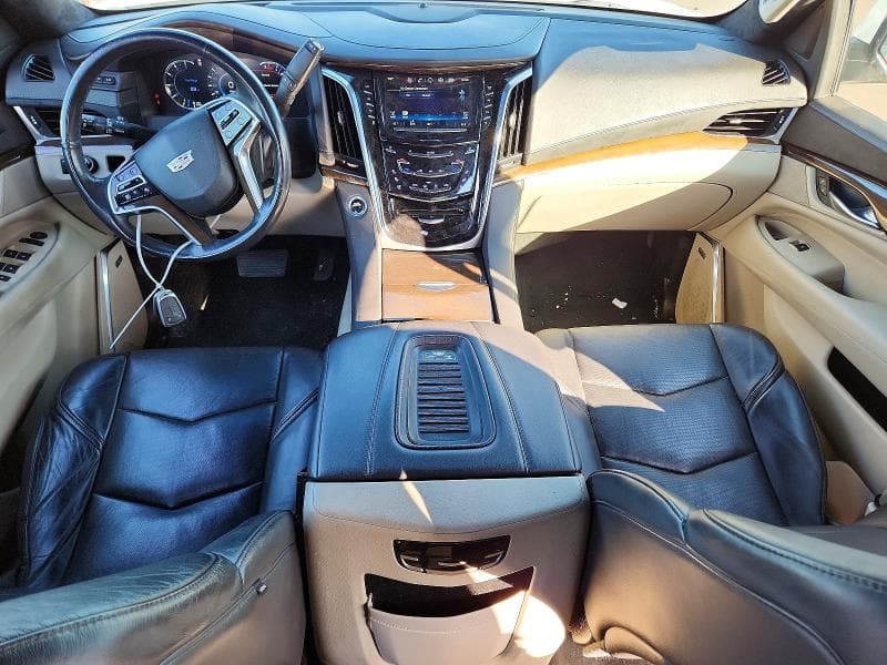 2018 CADILLAC ESCALADE 8