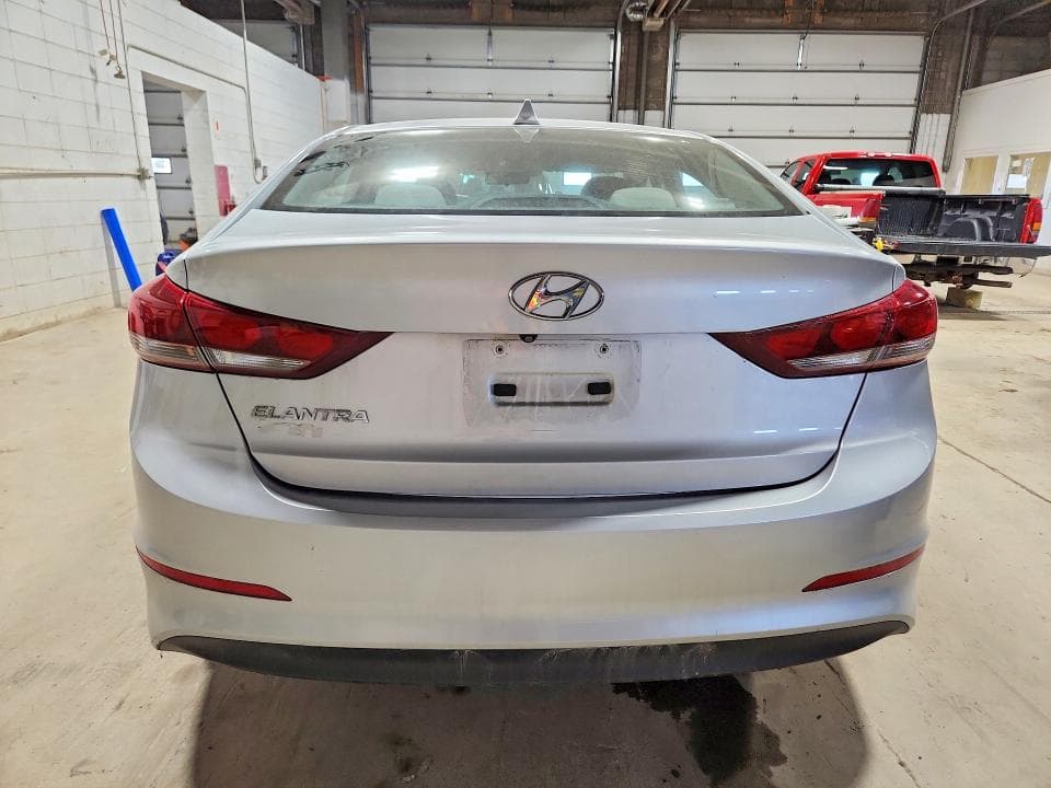 2017 HYUNDAI ELANTRA SE SE 6