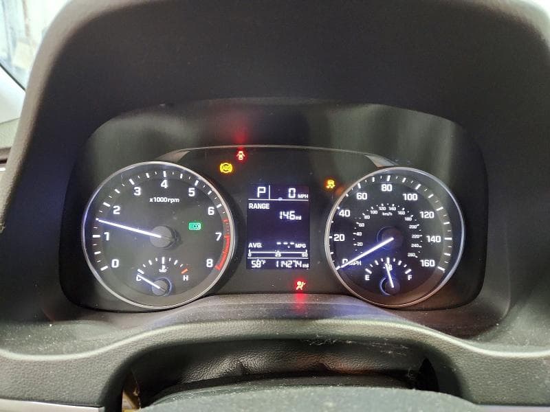 2017 HYUNDAI ELANTRA SE SE 9