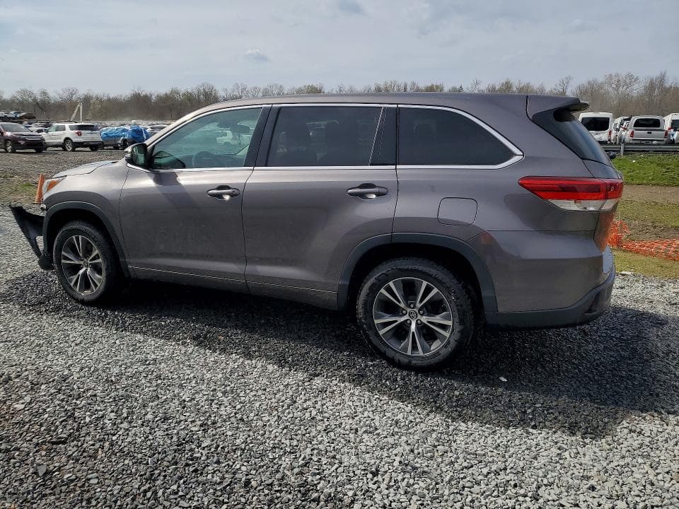 2017 TOYOTA HIGHLANDER LE LE 2