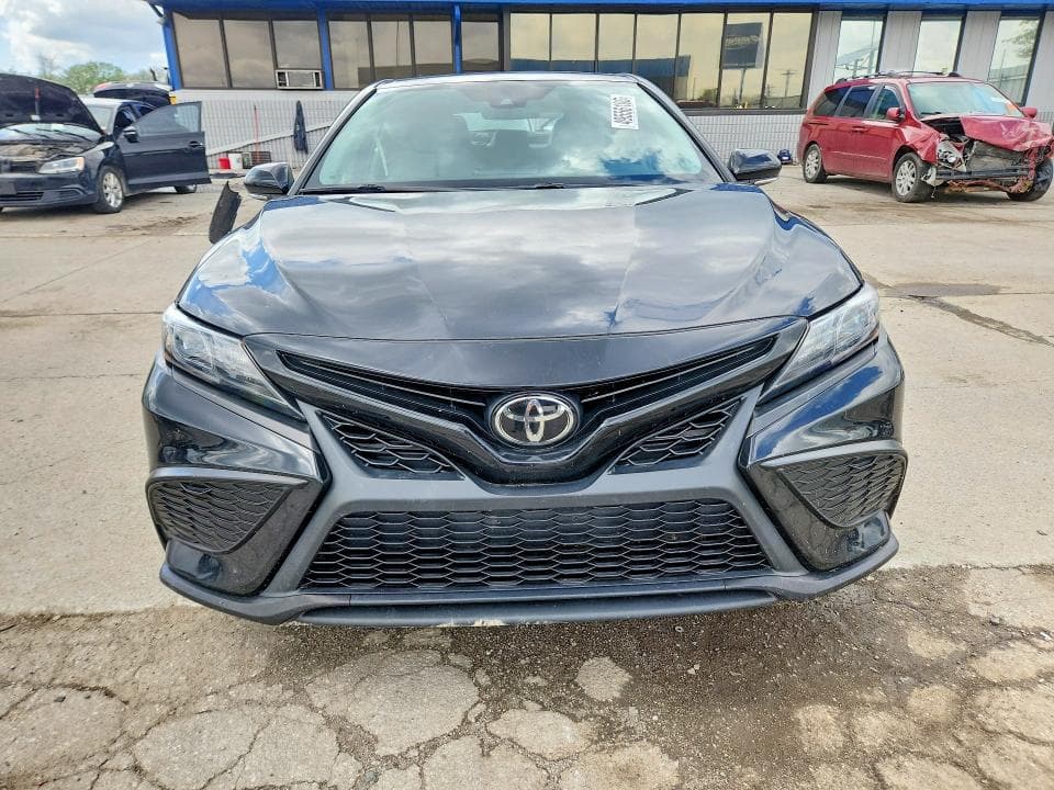 2023 TOYOTA CAMRY SE SE 5