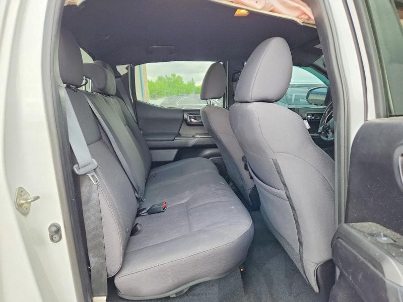 2019 TOYOTA TACOMA TRD SPORT 10