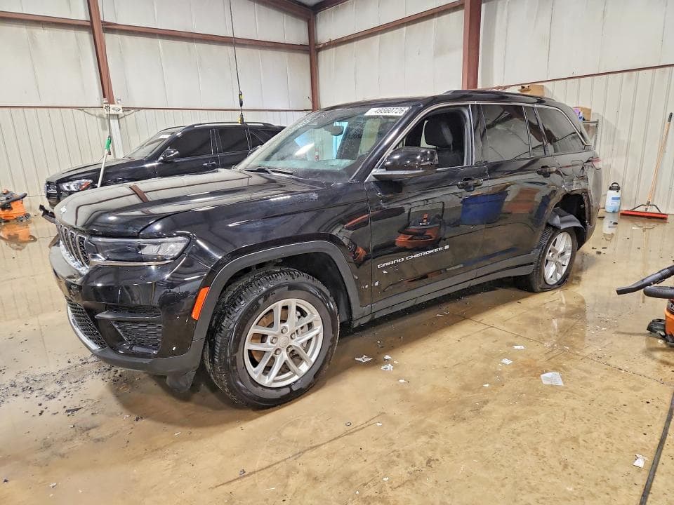 2024 JEEP GRAND CHEROKEE LAREDO - 1