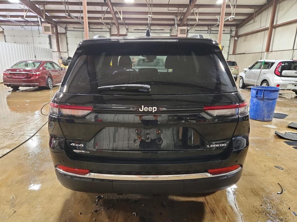 2024 JEEP GRAND CHEROKEE LAREDO 6
