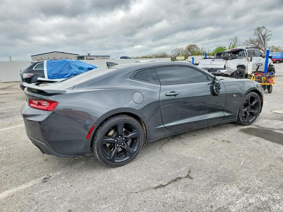 2017 CHEVROLET CAMARO SS 3