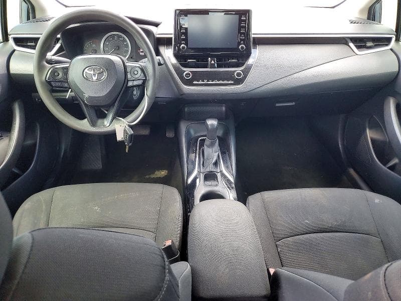 2020 TOYOTA COROLLA LE 8
