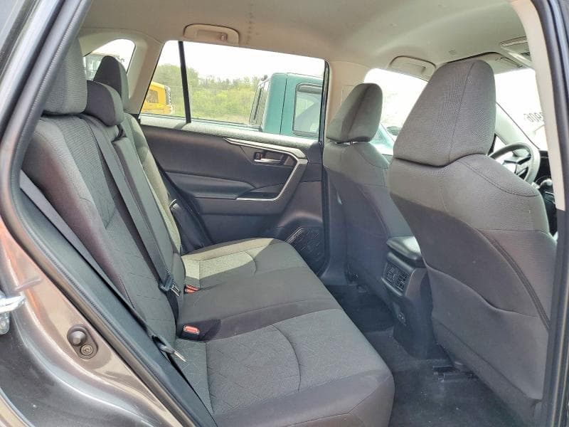 2023 TOYOTA RAV4 XLE 11