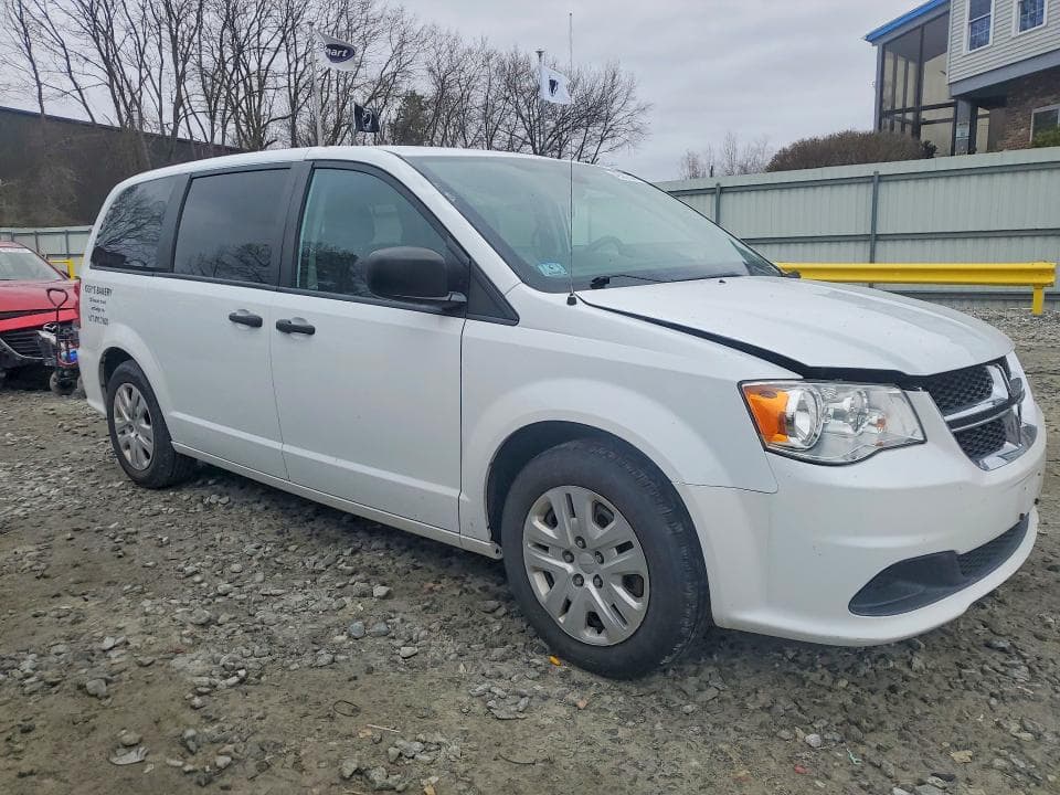 2019 DODGE GRAND CARAVAN SE SE 4