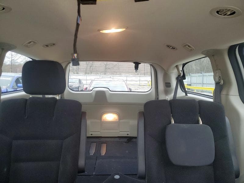 2019 DODGE GRAND CARAVAN SE SE 10