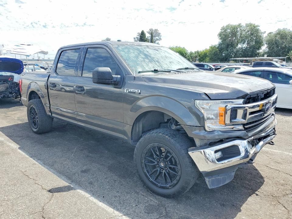 2018 FORD F150 SUPERCREW 4
