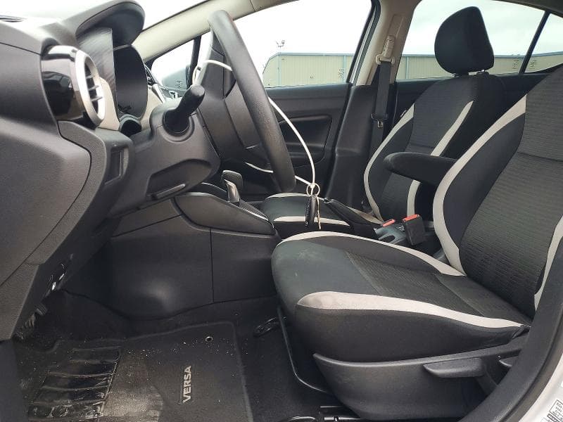2020 NISSAN VERSA 7