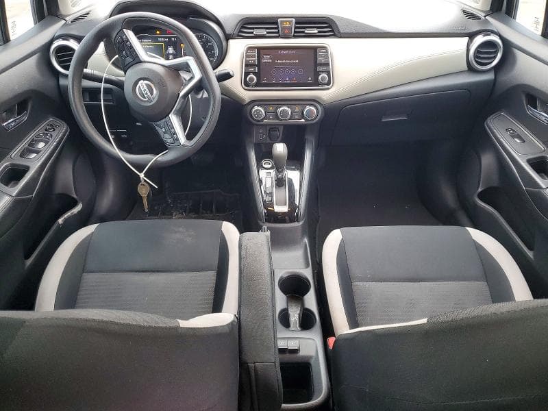 2020 NISSAN VERSA 8