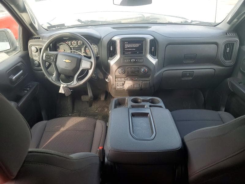 2024 CHEVROLET SILVERADO K1500 8