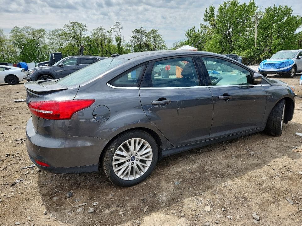 2017 FORD FOCUS TITANIUM 3