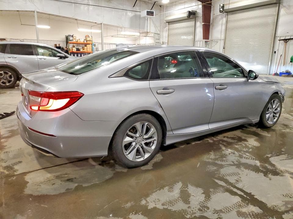 2018 HONDA ACCORD LX 3