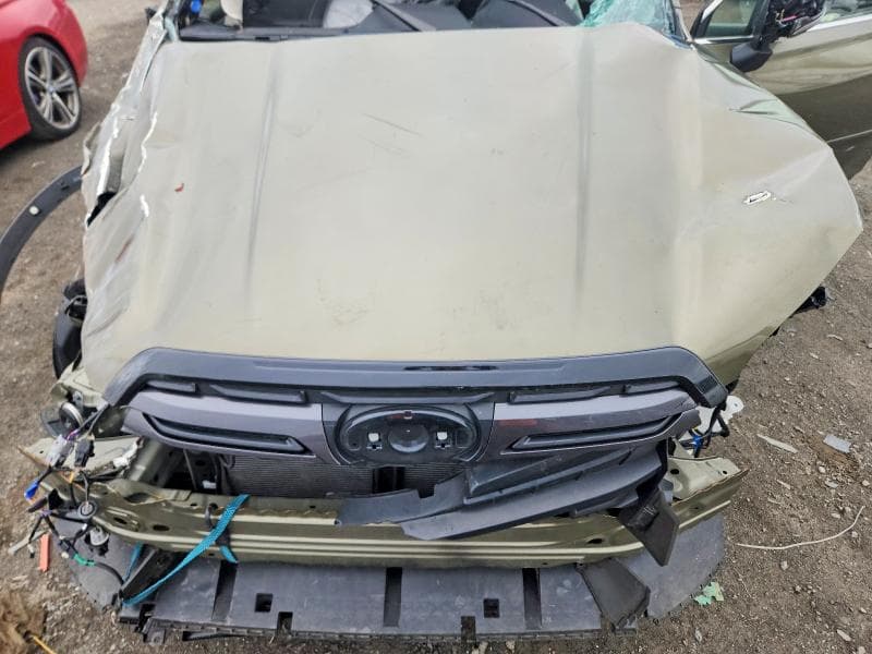 2022 SUBARU FORESTER LIMITED 12