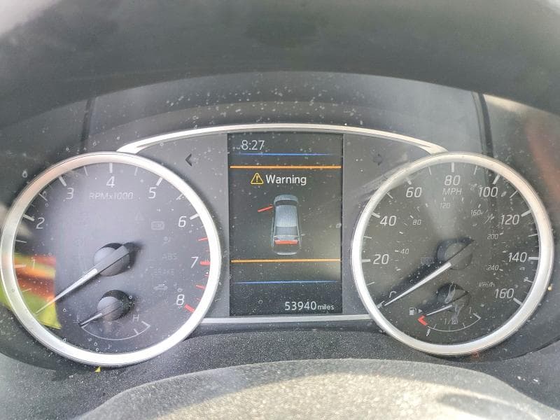 2019 NISSAN SENTRA S 9