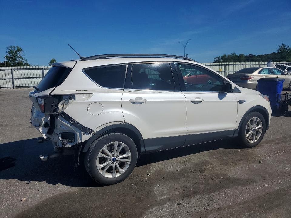 2017 FORD ESCAPE SE SE 3