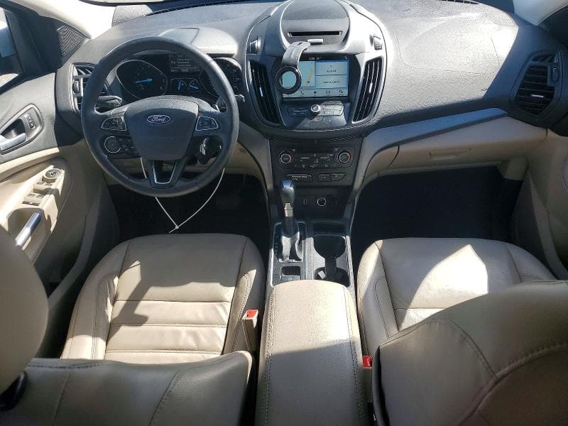 2017 FORD ESCAPE SE SE 8