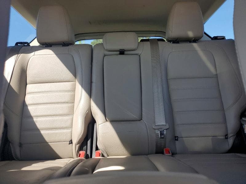 2017 FORD ESCAPE SE SE 10