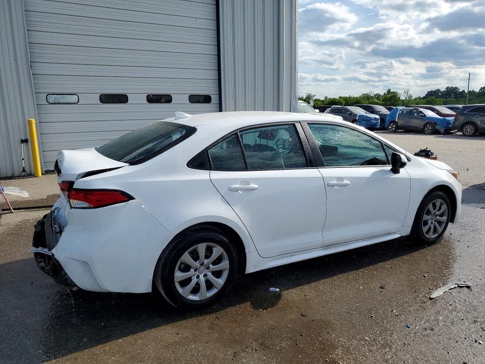2026 TOYOTA COROLLA LE LE 3