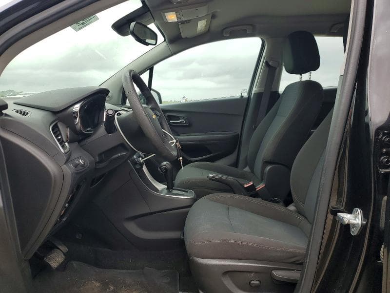 2020 CHEVROLET TRAX LS LS 8