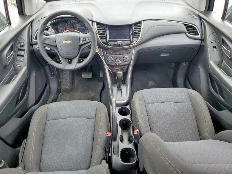 2020 CHEVROLET TRAX LS LS 9