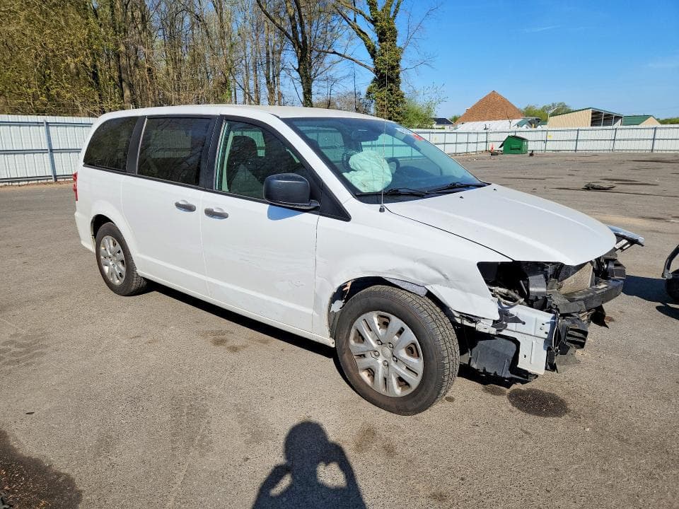 2019 DODGE GRAND CARAVAN SE 4
