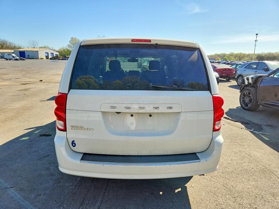 2019 DODGE GRAND CARAVAN SE 6