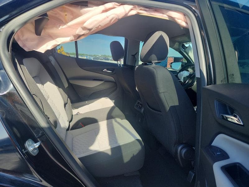 2021 CHEVROLET EQUINOX 11
