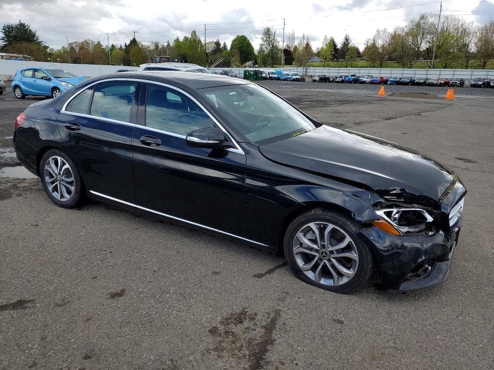 2018 MERCEDES-BENZ C 300 4