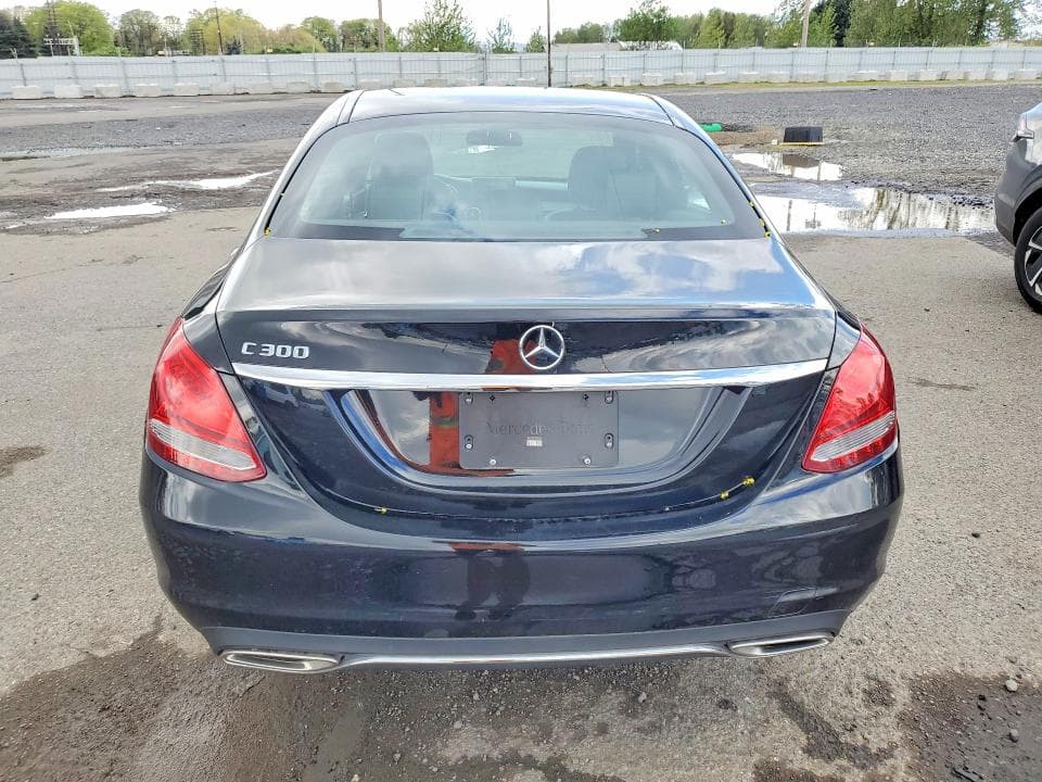 2018 MERCEDES-BENZ C 300 6