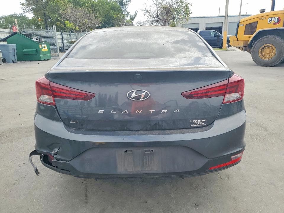 2020 HYUNDAI ELANTRA SE 6