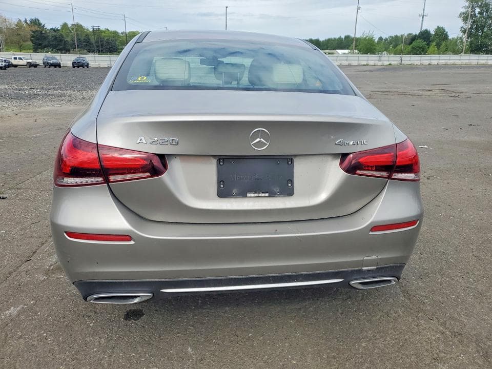 2020 MERCEDES-BENZ A 220 4MATIC 220 4MATIC 7