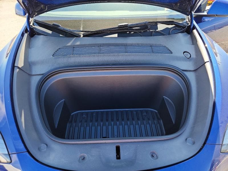 2024 TESLA MODEL Y 12