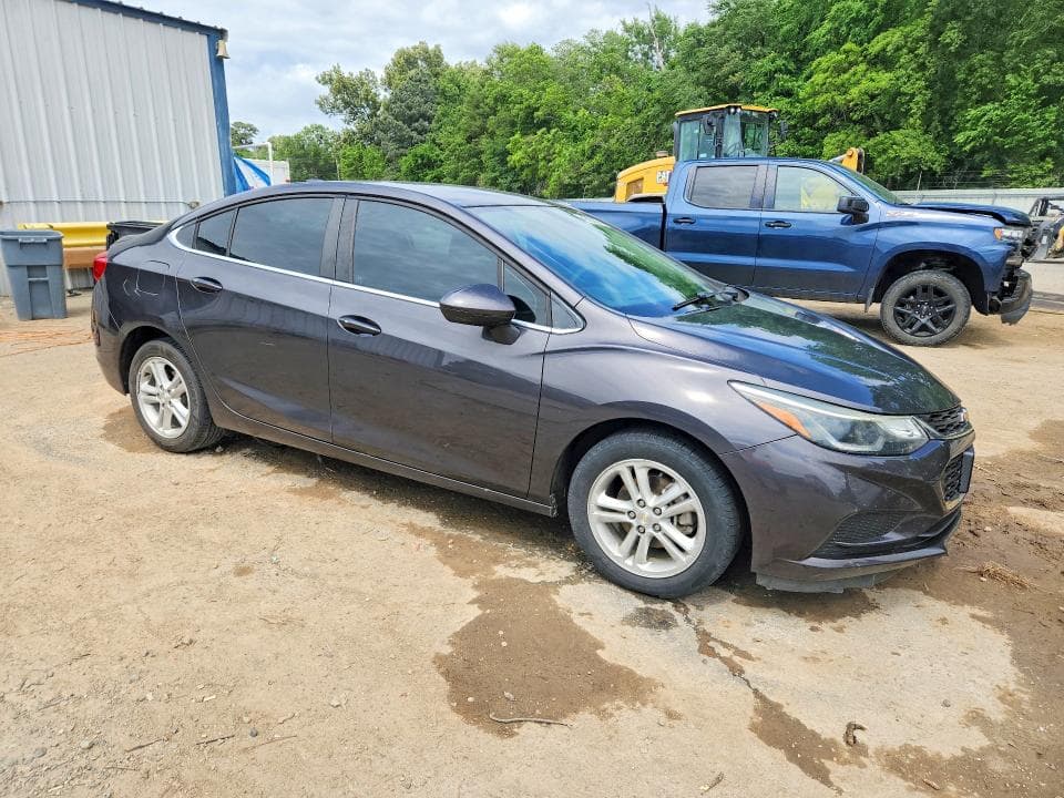 2017 CHEVROLET CRUZE LT 4