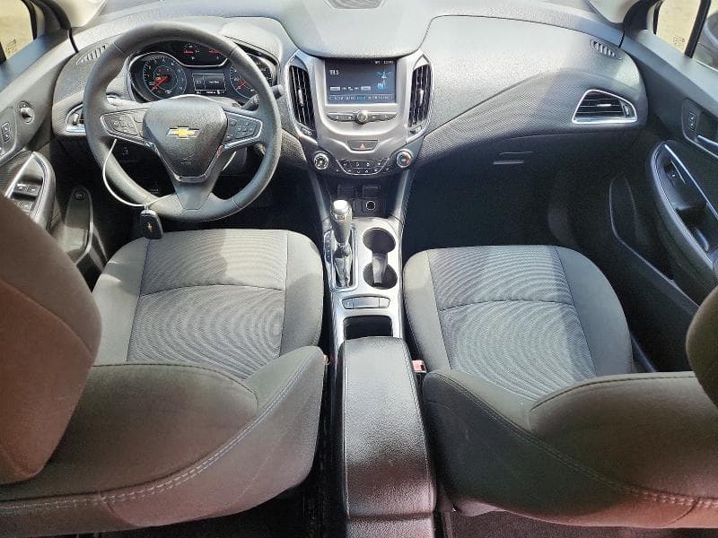 2017 CHEVROLET CRUZE LT 8