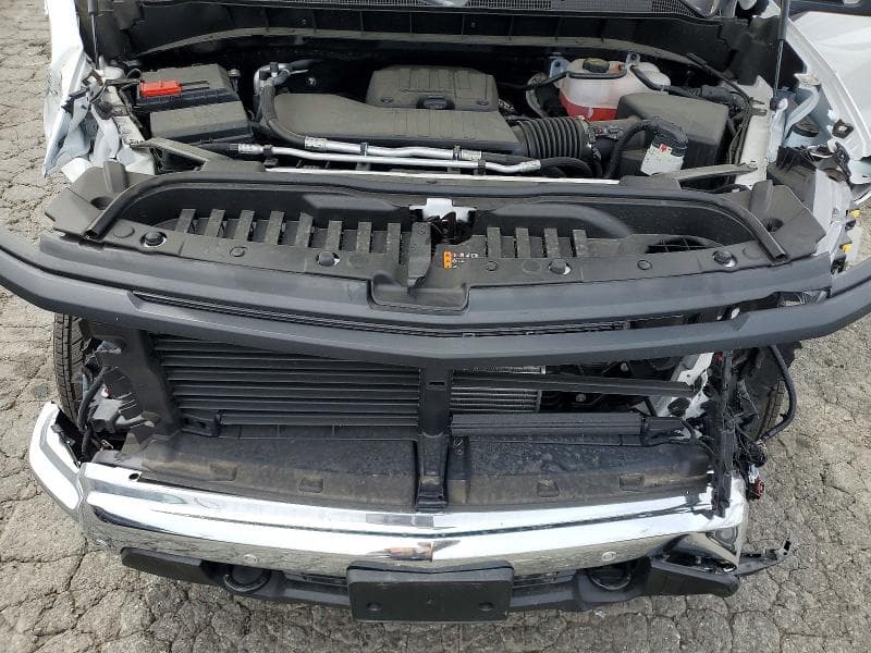 2025 CHEVROLET SILVERADO K1500 11