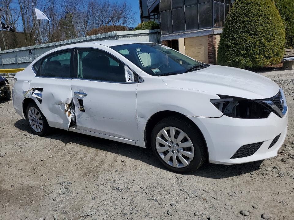 2019 NISSAN SENTRA S 4